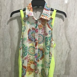Sace Sleeveless Button Down Top Size S